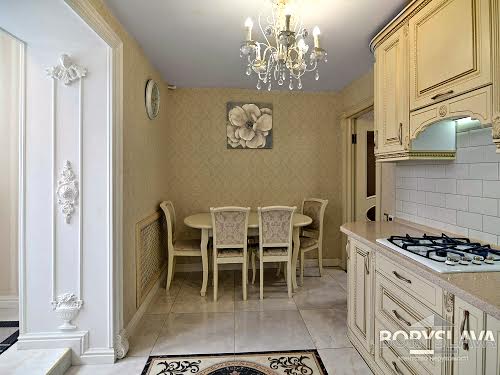 квартира за адресою Коцюбинського вул., 4