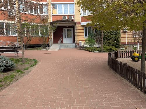 квартира по адресу Салютная ул., 1б