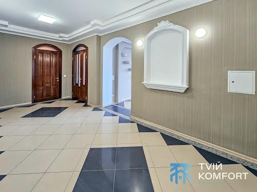 квартира за адресою Анни Ахматової вул., 48