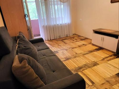 квартира за адресою Робоча вул., 75
