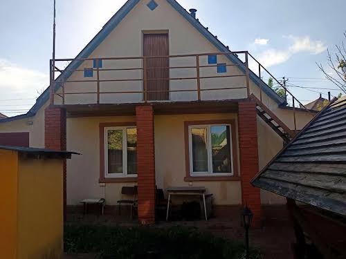 дом по адресу вул. Лісова, 13