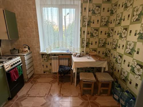 квартира за адресою Максима Залізняка вул., 18