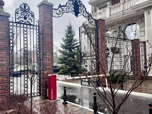 квартира за адресою Михайла Максимовича вул. (Онуфрія Трутенка), 24