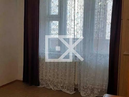 квартира за адресою Лариси Руденко вул., 21