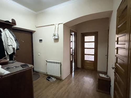 квартира по адресу Джерельная ул., 34