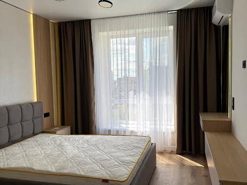 квартира за адресою Приозерна вул., 25