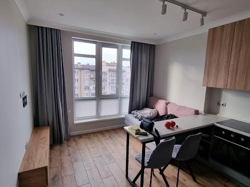 квартира за адресою Метрологічна вул., 56