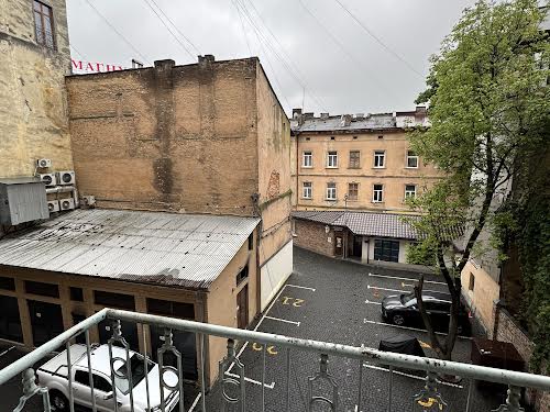 квартира за адресою Вʼячеслава Чорновола просп. (), 1