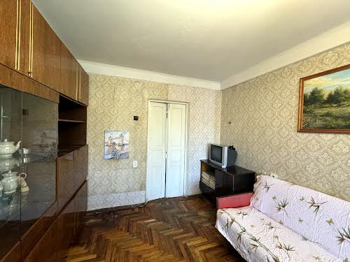 квартира за адресою Парамонова вул., 7