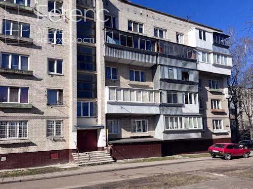квартира за адресою Низинна вул., 52