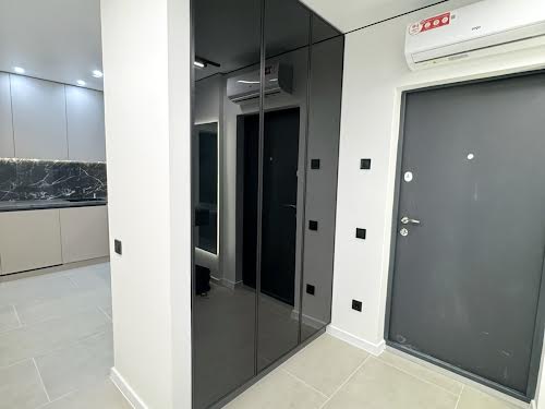 квартира за адресою Крайківського