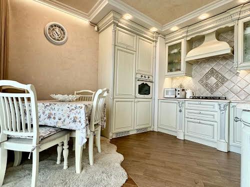 квартира за адресою Червоної Калини просп., 58б