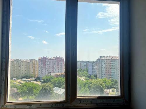квартира за адресою Василя Симоненка вул., 22