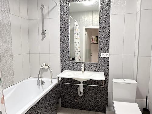 квартира за адресою Драгоманова вул., 2-Б