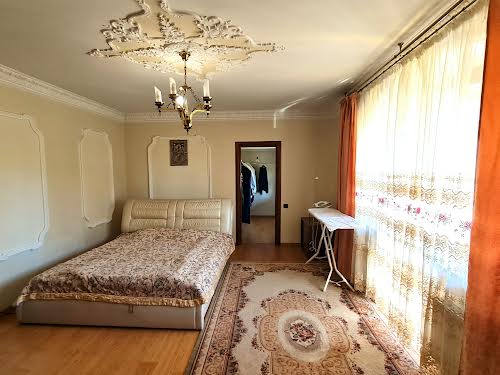 коммерческая по адресу Стрыйская ул., 250