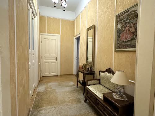 квартира по адресу Митрополита Андрея ул., 4