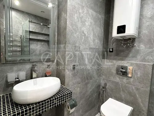 квартира за адресою Київ, Миколи Гулака вул., 4