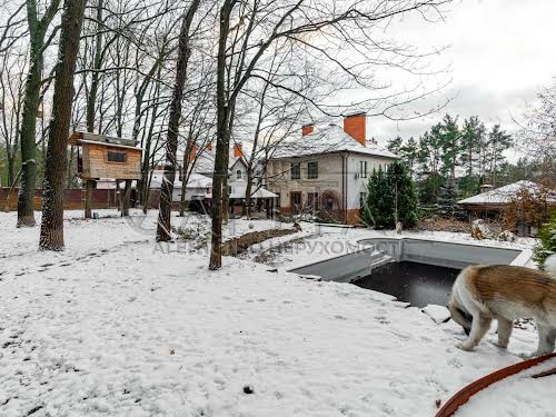 дом по адресу с. Юровка, Юрівка