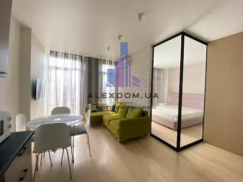 квартира за адресою Регенераторна вул., 4 к.16