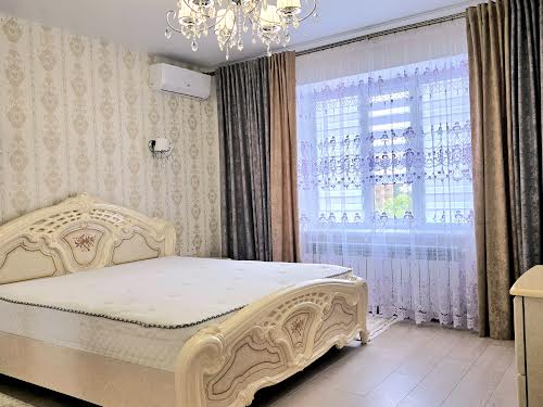 квартира за адресою Зелена вул., 10