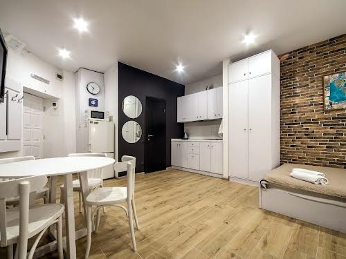 квартира за адресою Шота Руставелі вул., 2