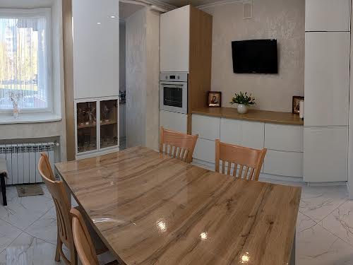 квартира за адресою Лісна вул., 2б