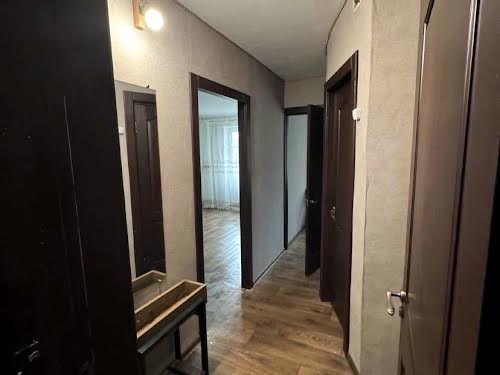 квартира за адресою Мистецька вул. (Землячки), 10