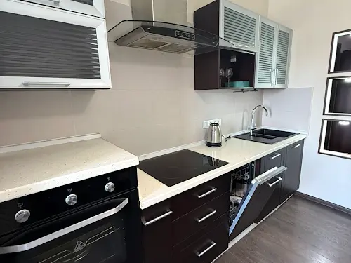 квартира за адресою Саперно-Слобідська вул., 24