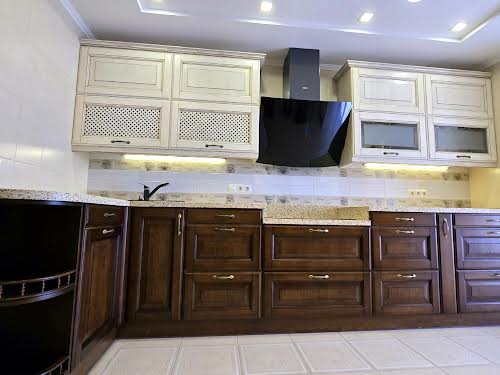 квартира за адресою Лазурна вул., 5 к11