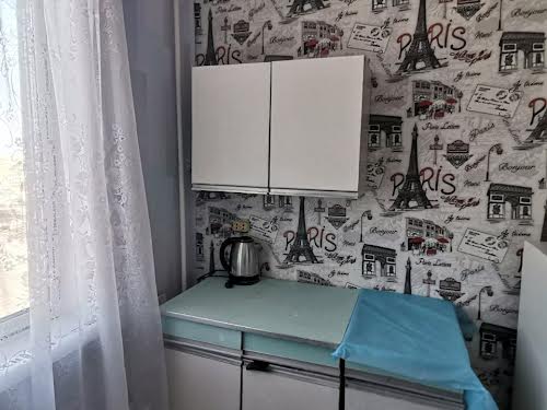 квартира за адресою Перемоги просп., 76