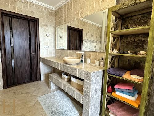 квартира за адресою Срібнокільська вул., 22