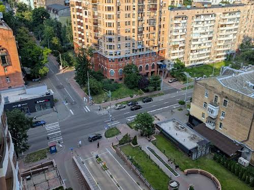 квартира за адресою Жилянська вул., 59