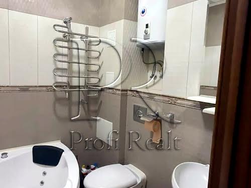 квартира за адресою Регенераторна вул., 4 к1-7