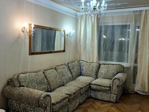 квартира за адресою Панаса Мирного вул., 11