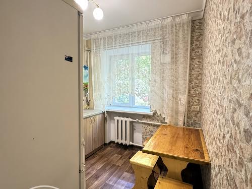 квартира за адресою Дністерська вул., 2