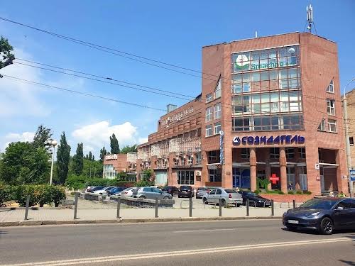 коммерческая по адресу Дмитрия Яворницкого просп. (Карла Маркса), 83