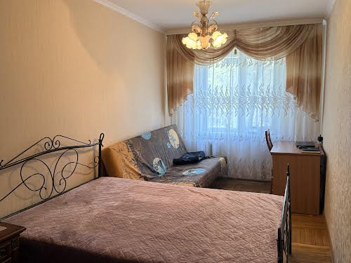 квартира за адресою Івана та Юрія Лип вул. (Гайдара), 17