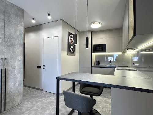 квартира за адресою Театральна, 21