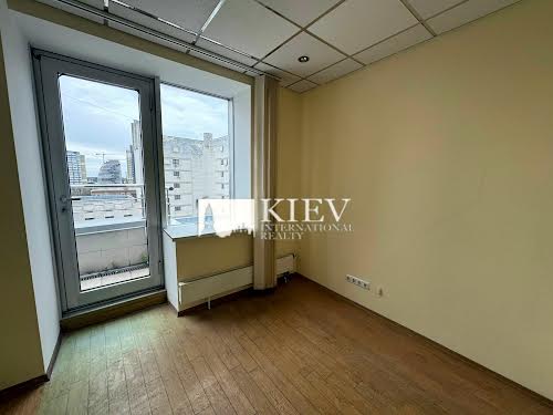 комерційна за адресою Степана Ковніра вул. (Ластовського), 5
