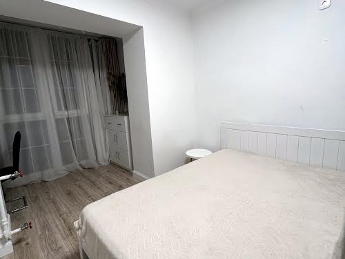 квартира за адресою Роксоляни вул., 61