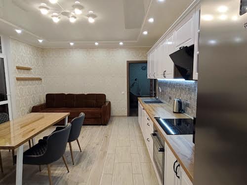 квартира по адресу Драгоманова ул., 4-А
