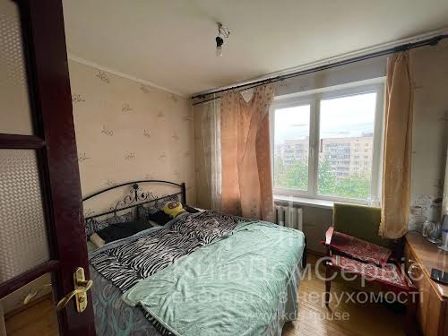 квартира за адресою Незалежності бульв. (50 років Жовтня), 6