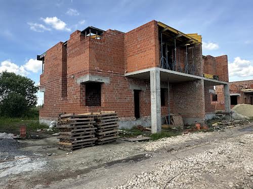 будинок за адресою Петра Дорошенка