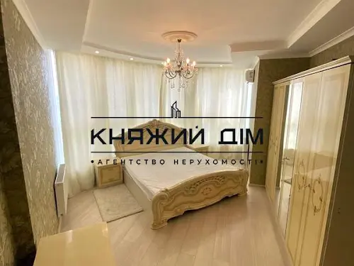 квартира за адресою Михайла Максимовича вул. (Онуфрія Трутенка), 3-Д