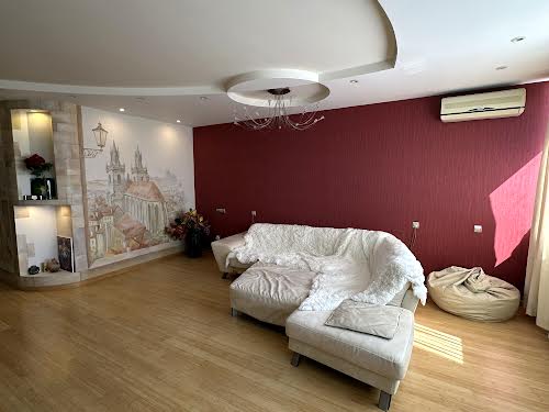 квартира за адресою Миколи Амосова вул., 4