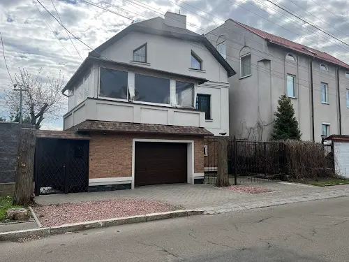 дом по адресу Черняховського ул.