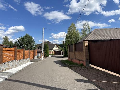 дом по адресу Молодіжна, 24