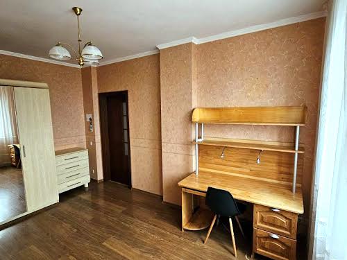 квартира по адресу Анны Ахматовой ул., 13