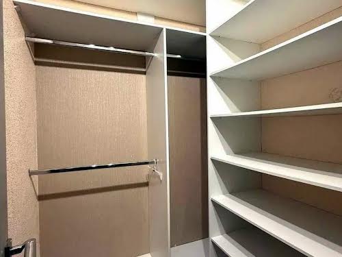 квартира по адресу Героев Днепра ул., 38-Е