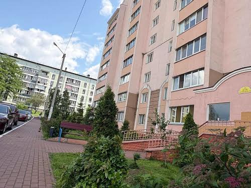 квартира по адресу Леха Качинского ул., 4